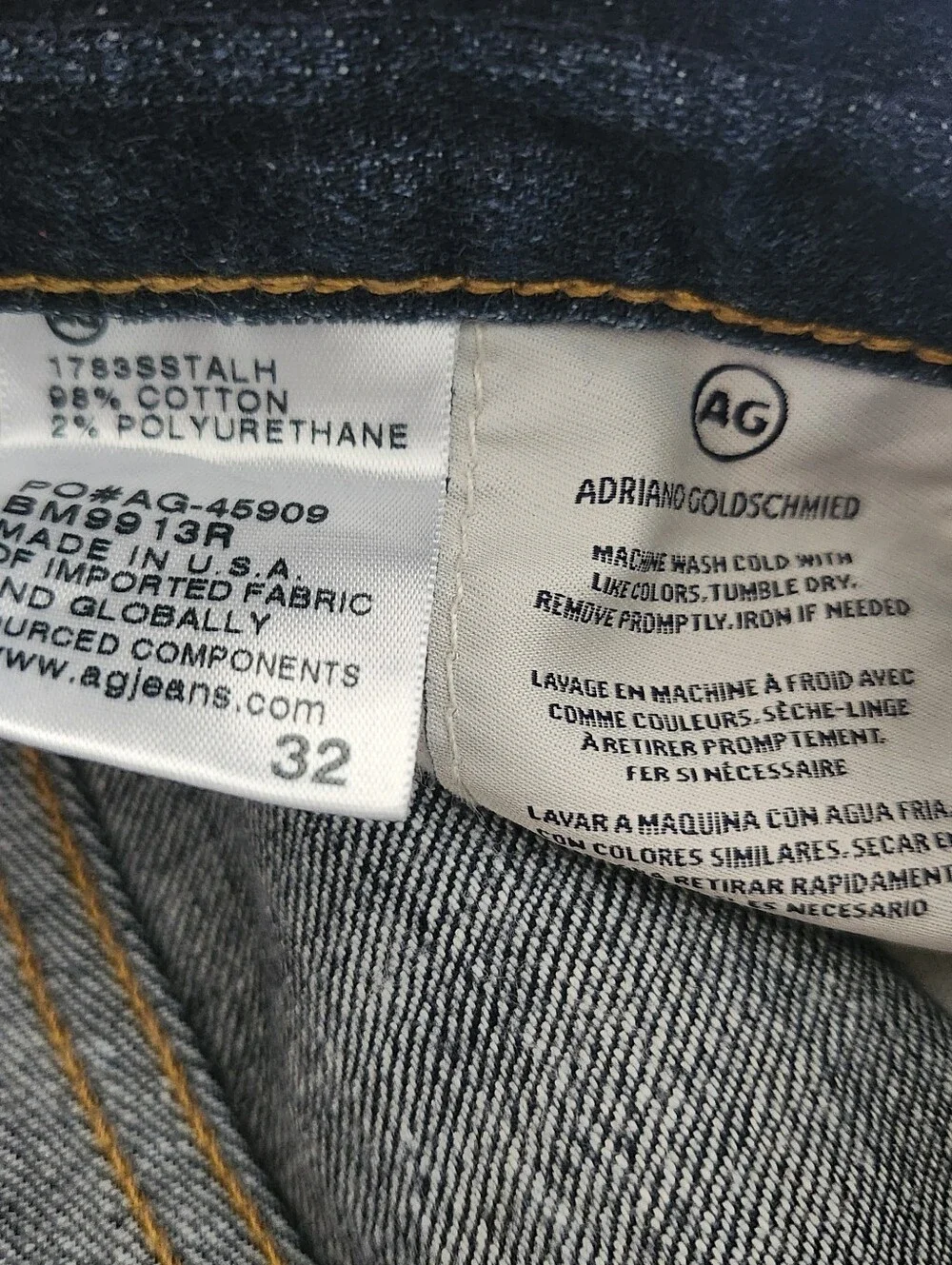 Mens AG jeans Dark Blue. Second Pics Color. Size 32 X 33